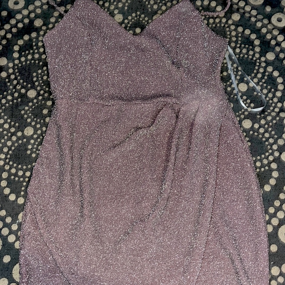 Lulus homecoming dress never worn